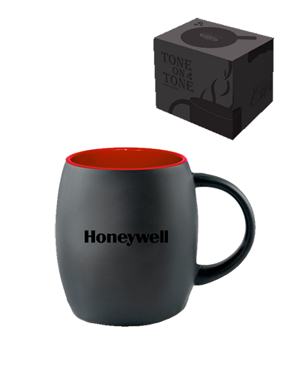 Black Pearl Mug